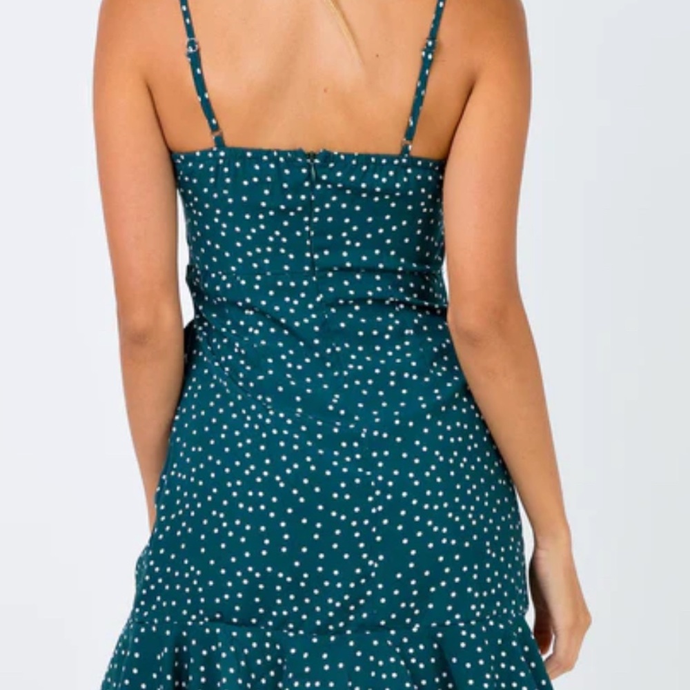 Princess Polly Caesura Mini Dress Women's Size 2 Teal Ruffle Hem Polka Dots - Picture 3 of 12